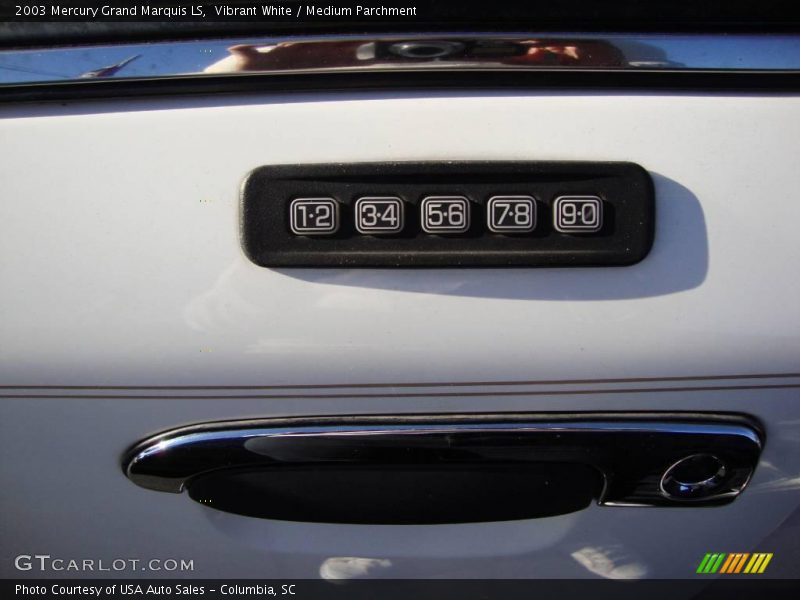 Vibrant White / Medium Parchment 2003 Mercury Grand Marquis LS