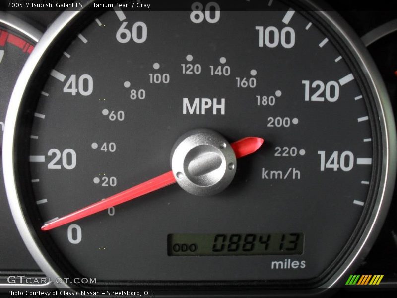 Titanium Pearl / Gray 2005 Mitsubishi Galant ES