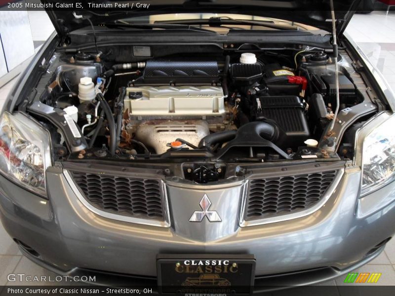 Titanium Pearl / Gray 2005 Mitsubishi Galant ES