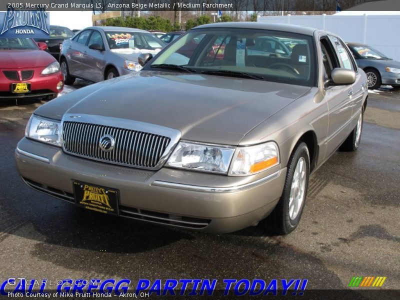 Arizona Beige Metallic / Medium Parchment 2005 Mercury Grand Marquis LS