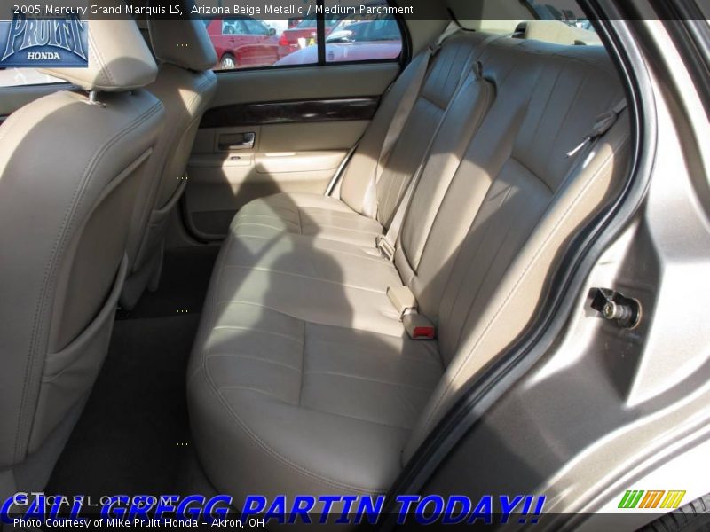 Arizona Beige Metallic / Medium Parchment 2005 Mercury Grand Marquis LS