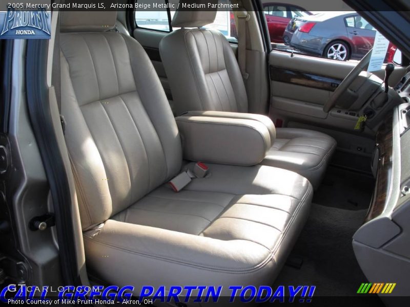 Arizona Beige Metallic / Medium Parchment 2005 Mercury Grand Marquis LS