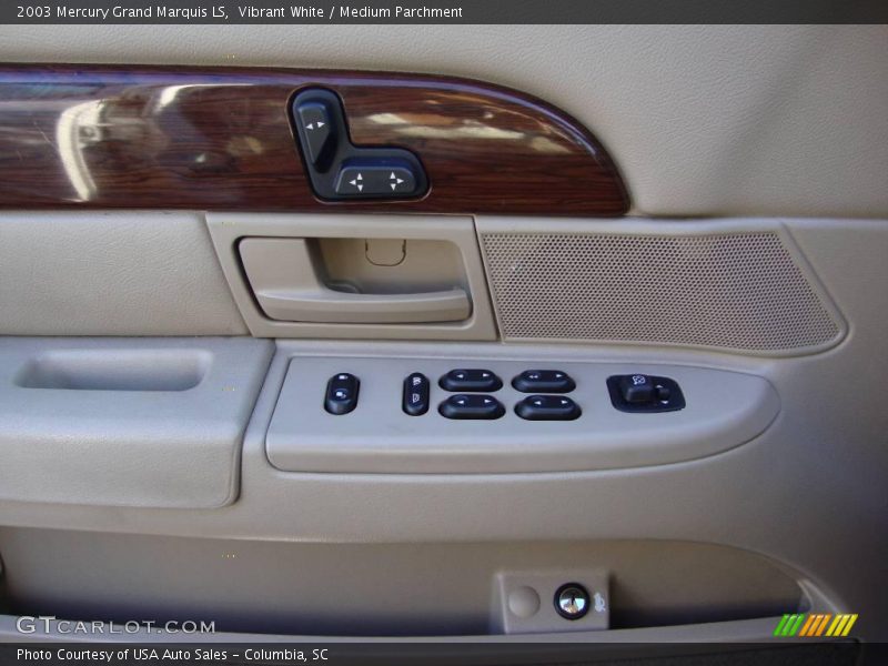 Vibrant White / Medium Parchment 2003 Mercury Grand Marquis LS