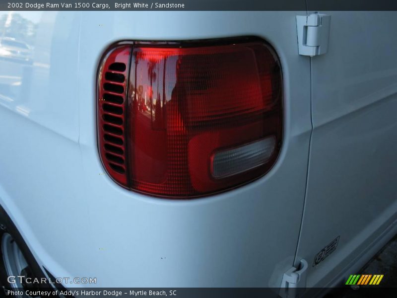 Bright White / Sandstone 2002 Dodge Ram Van 1500 Cargo