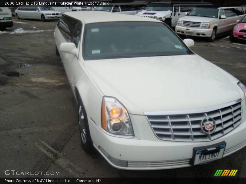 Glacier White / Ebony Black 2006 Cadillac DTS Limousine