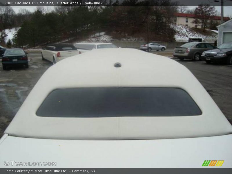 Glacier White / Ebony Black 2006 Cadillac DTS Limousine
