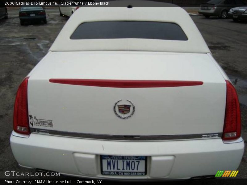 Glacier White / Ebony Black 2006 Cadillac DTS Limousine