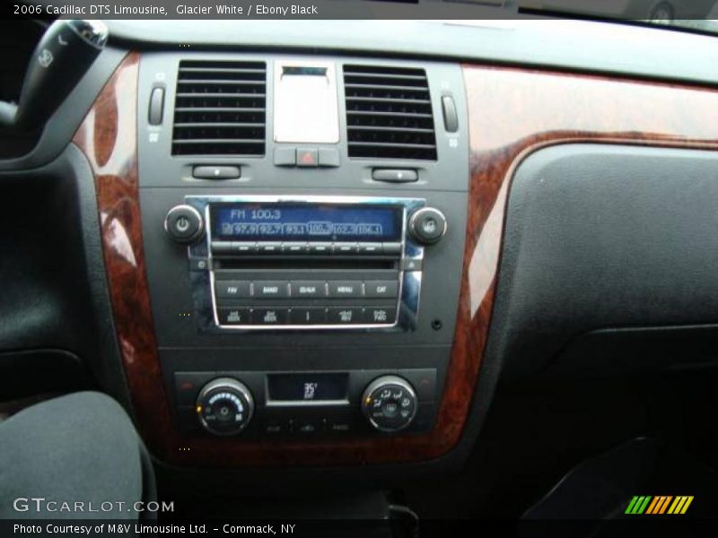 Glacier White / Ebony Black 2006 Cadillac DTS Limousine