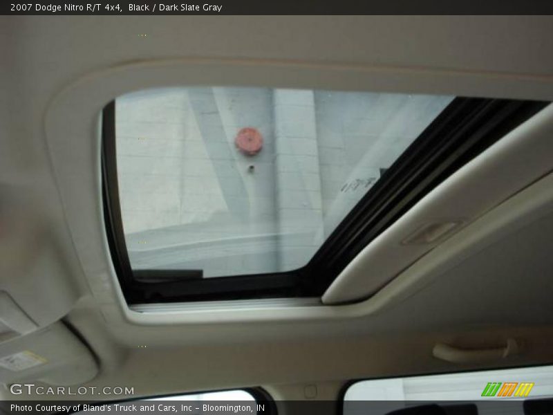 Black / Dark Slate Gray 2007 Dodge Nitro R/T 4x4