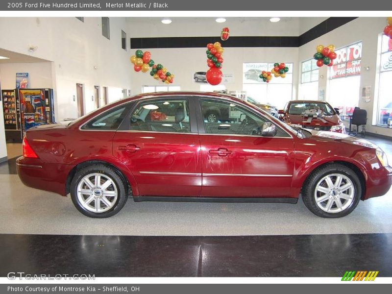 Merlot Metallic / Black 2005 Ford Five Hundred Limited