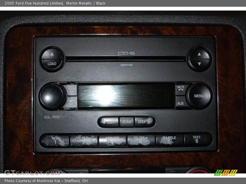 Merlot Metallic / Black 2005 Ford Five Hundred Limited