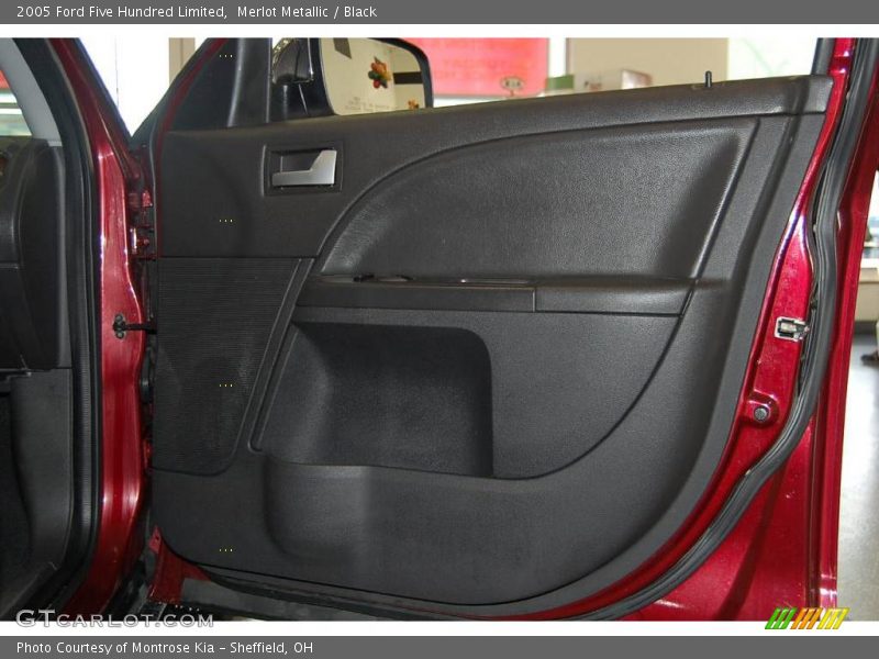 Merlot Metallic / Black 2005 Ford Five Hundred Limited