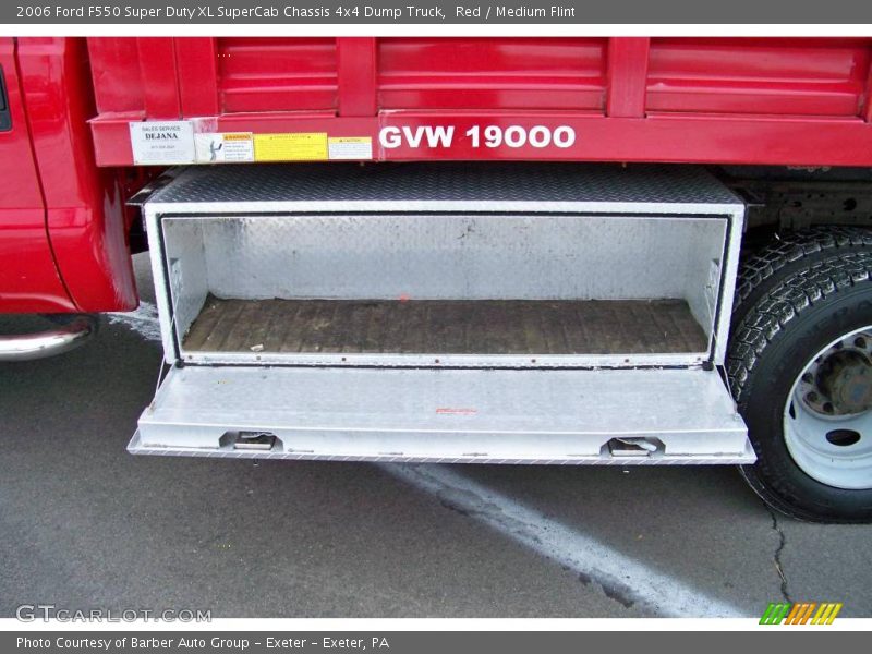 Red / Medium Flint 2006 Ford F550 Super Duty XL SuperCab Chassis 4x4 Dump Truck