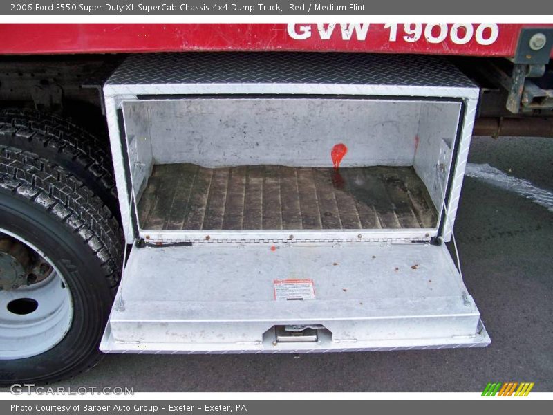 Red / Medium Flint 2006 Ford F550 Super Duty XL SuperCab Chassis 4x4 Dump Truck