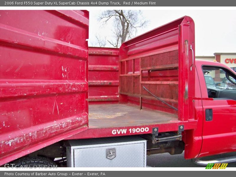 Red / Medium Flint 2006 Ford F550 Super Duty XL SuperCab Chassis 4x4 Dump Truck
