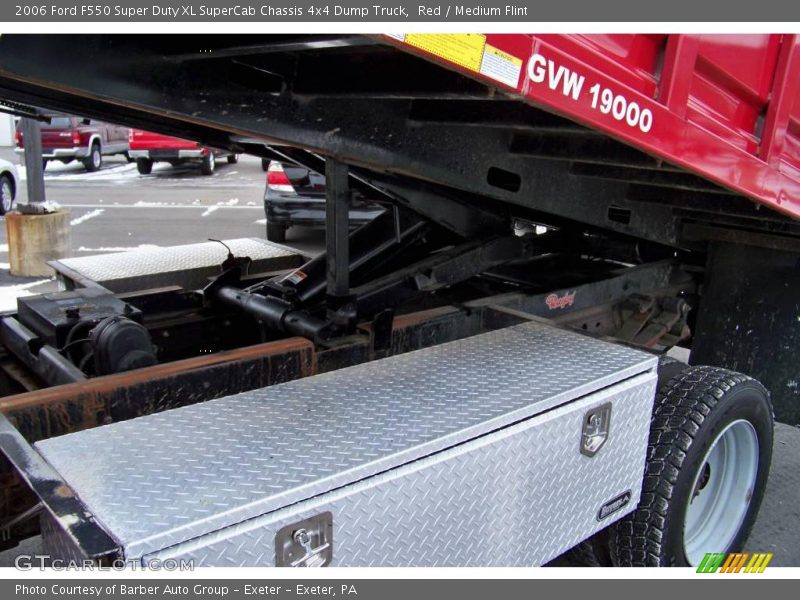 Red / Medium Flint 2006 Ford F550 Super Duty XL SuperCab Chassis 4x4 Dump Truck