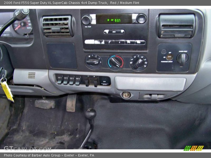 Red / Medium Flint 2006 Ford F550 Super Duty XL SuperCab Chassis 4x4 Dump Truck