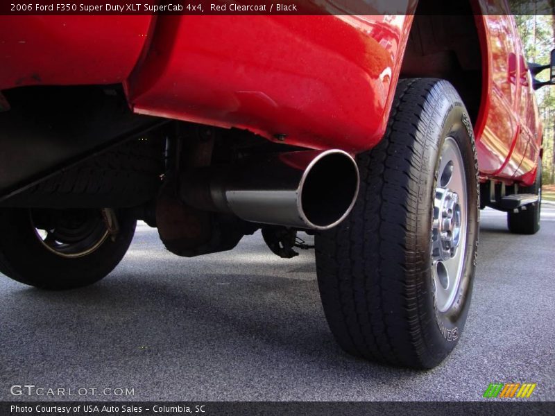 Red Clearcoat / Black 2006 Ford F350 Super Duty XLT SuperCab 4x4