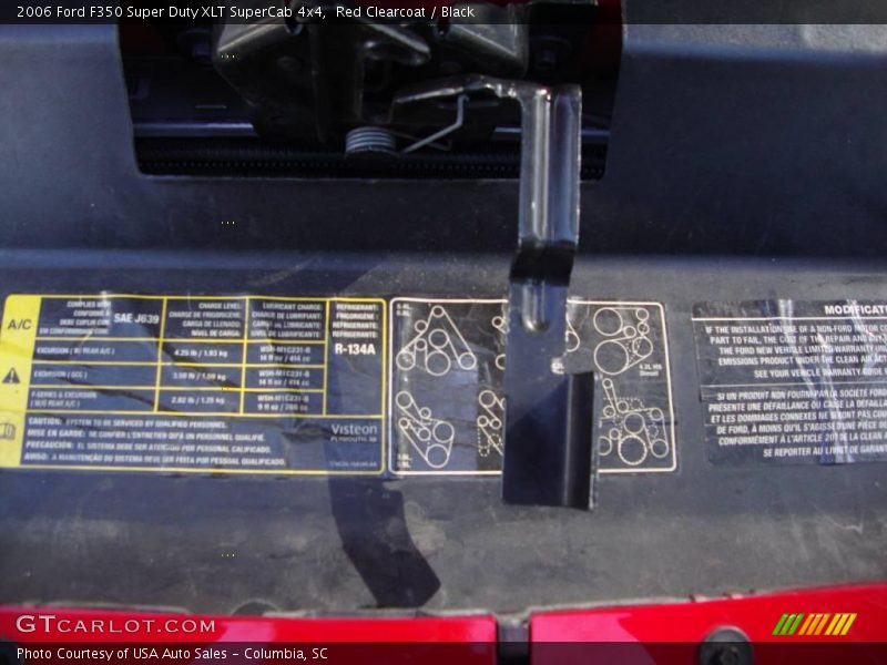 Red Clearcoat / Black 2006 Ford F350 Super Duty XLT SuperCab 4x4