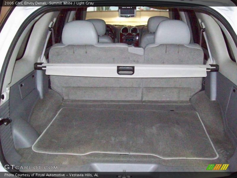 Summit White / Light Gray 2006 GMC Envoy Denali
