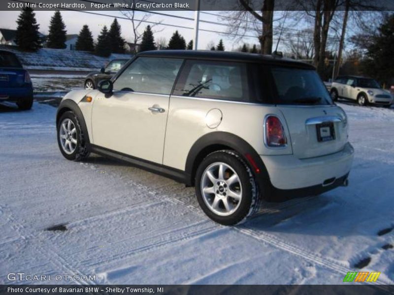 Pepper White / Grey/Carbon Black 2010 Mini Cooper Hardtop