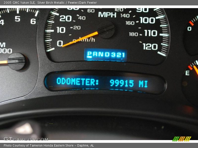 Silver Birch Metallic / Pewter/Dark Pewter 2005 GMC Yukon SLE