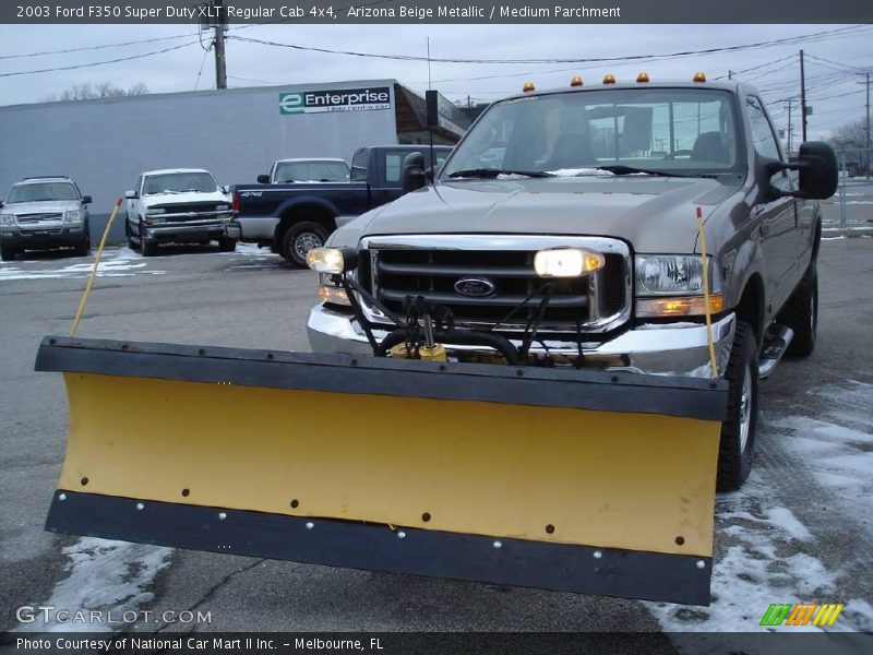 Arizona Beige Metallic / Medium Parchment 2003 Ford F350 Super Duty XLT Regular Cab 4x4