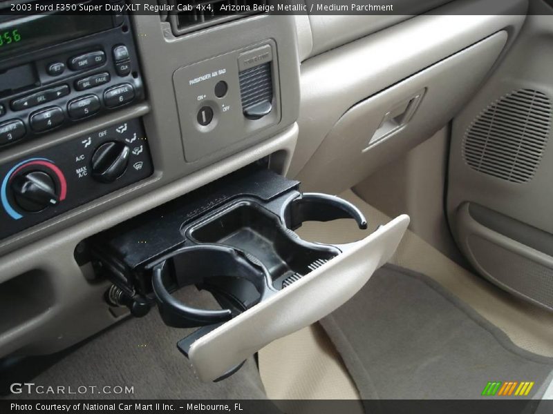 Arizona Beige Metallic / Medium Parchment 2003 Ford F350 Super Duty XLT Regular Cab 4x4
