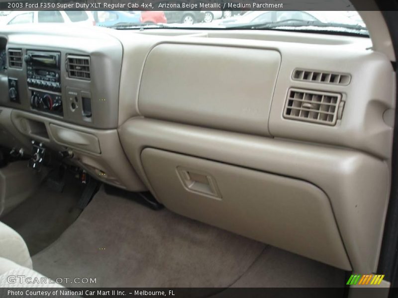 Arizona Beige Metallic / Medium Parchment 2003 Ford F350 Super Duty XLT Regular Cab 4x4