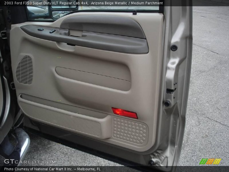 Arizona Beige Metallic / Medium Parchment 2003 Ford F350 Super Duty XLT Regular Cab 4x4