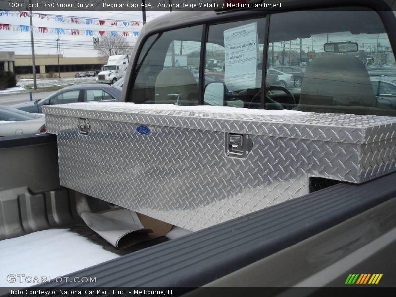 Arizona Beige Metallic / Medium Parchment 2003 Ford F350 Super Duty XLT Regular Cab 4x4