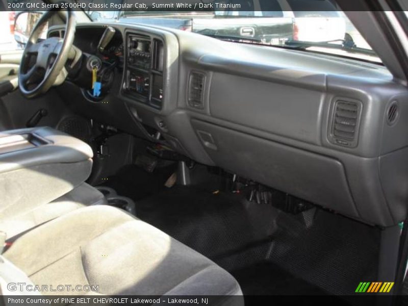 Summit White / Dark Titanium 2007 GMC Sierra 2500HD Classic Regular Cab