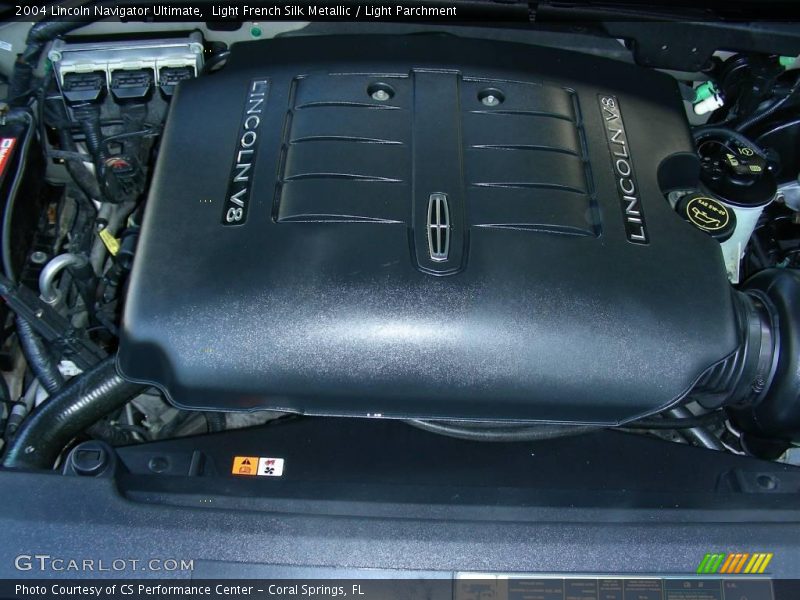 Light French Silk Metallic / Light Parchment 2004 Lincoln Navigator Ultimate