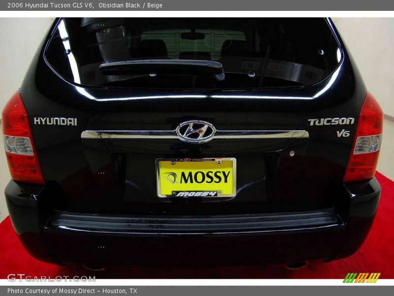 Obsidian Black / Beige 2006 Hyundai Tucson GLS V6