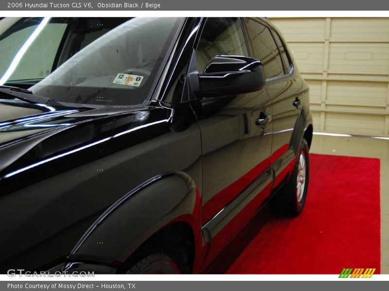 Obsidian Black / Beige 2006 Hyundai Tucson GLS V6