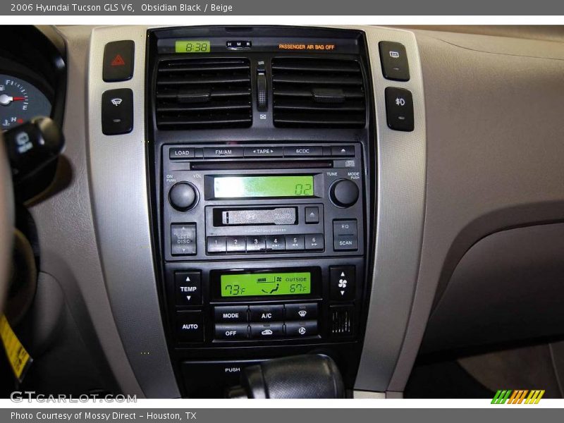Obsidian Black / Beige 2006 Hyundai Tucson GLS V6