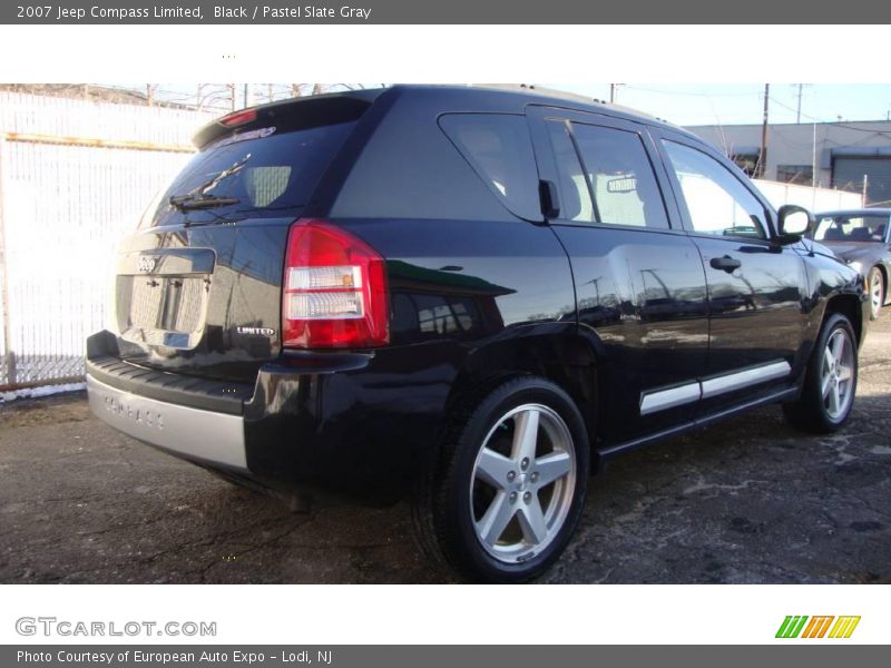 Black / Pastel Slate Gray 2007 Jeep Compass Limited
