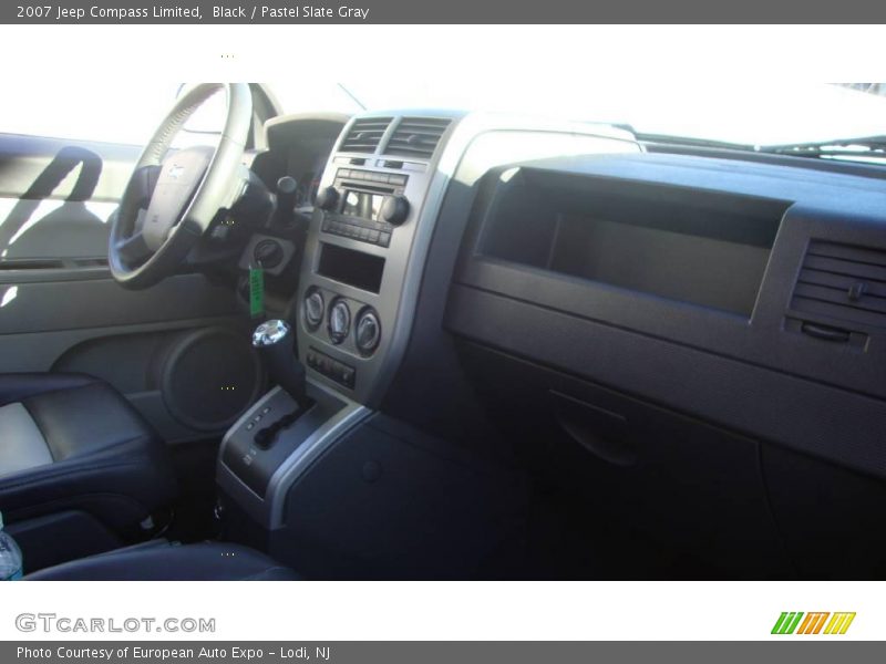 Black / Pastel Slate Gray 2007 Jeep Compass Limited