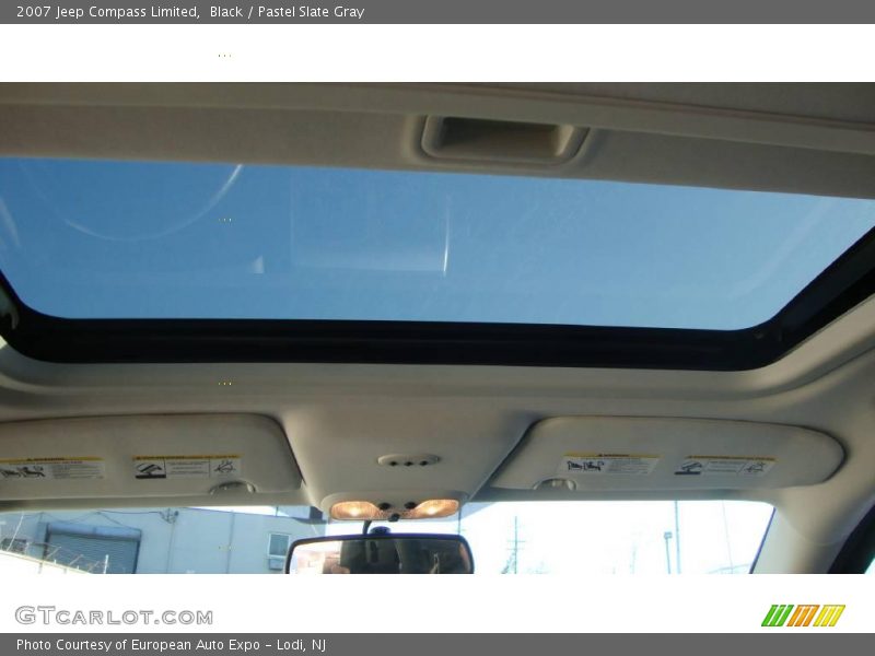 Black / Pastel Slate Gray 2007 Jeep Compass Limited