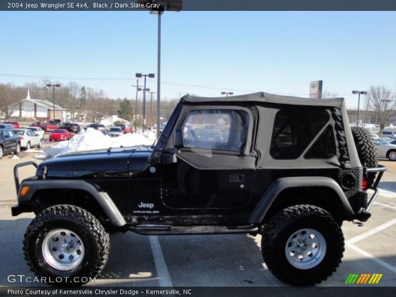 Black / Dark Slate Gray 2004 Jeep Wrangler SE 4x4