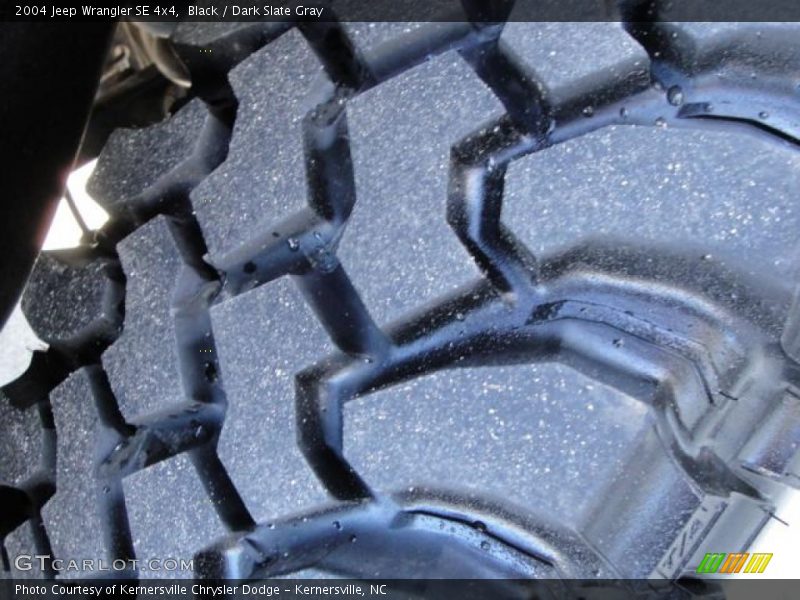 Black / Dark Slate Gray 2004 Jeep Wrangler SE 4x4