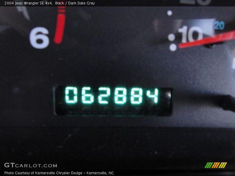 Black / Dark Slate Gray 2004 Jeep Wrangler SE 4x4