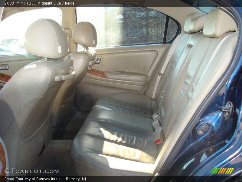 Midnight Blue / Beige 2003 Infiniti I 35