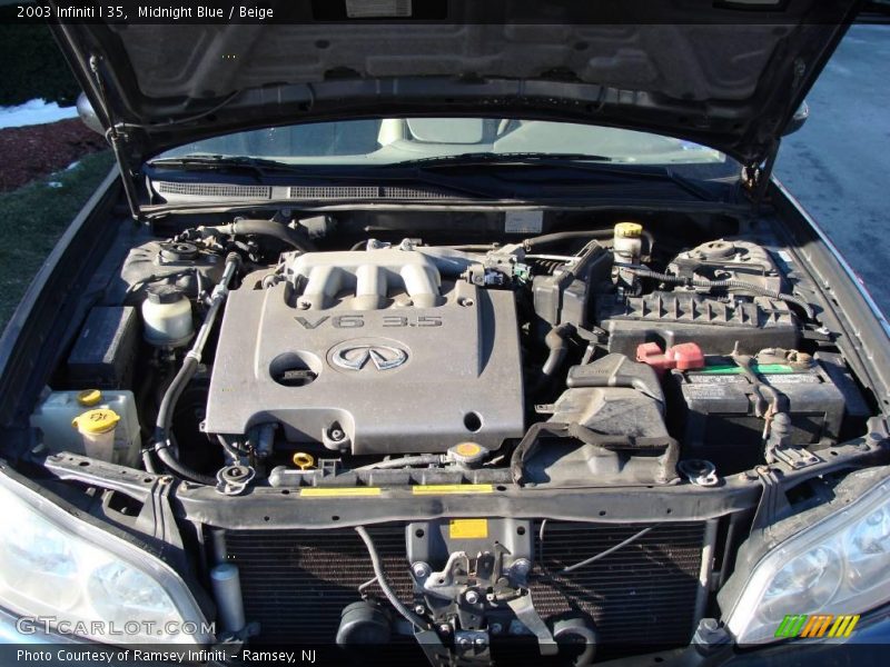Midnight Blue / Beige 2003 Infiniti I 35