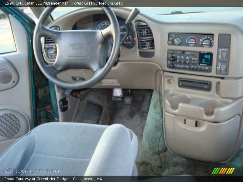 Forest Green / Medium Grey 1998 GMC Safari SLE Passenger Van