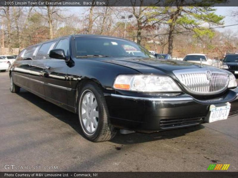 Black / Black 2005 Lincoln Town Car Executive Limousine