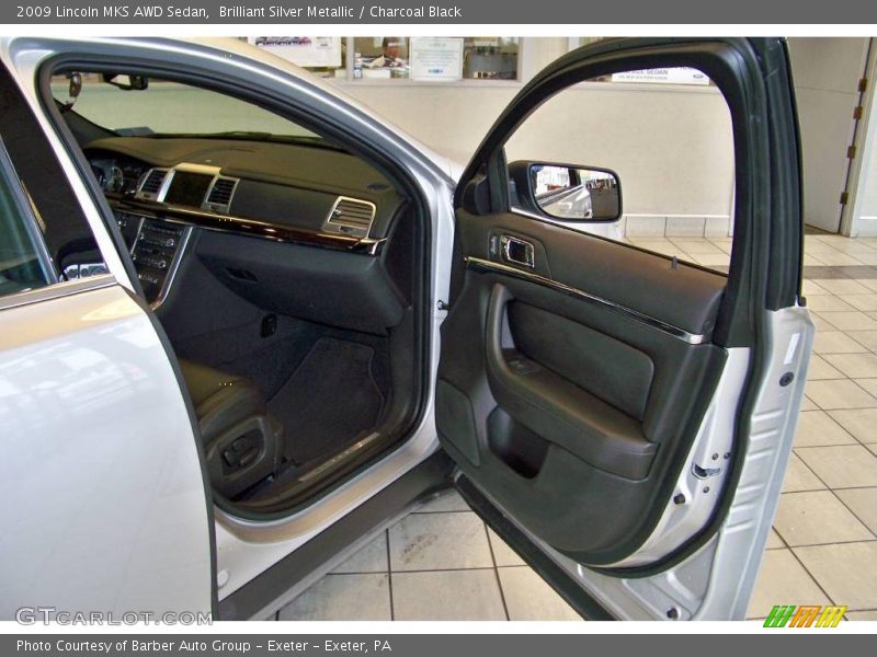 Brilliant Silver Metallic / Charcoal Black 2009 Lincoln MKS AWD Sedan