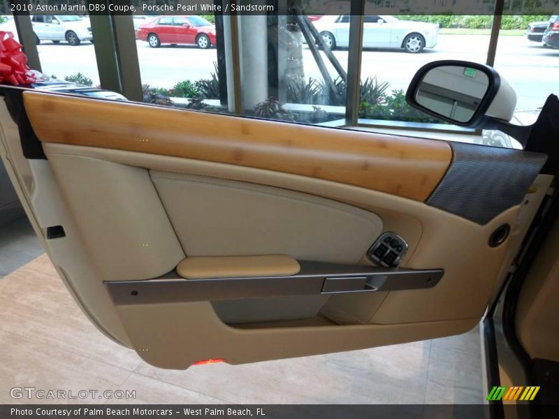 Porsche Pearl White / Sandstorm 2010 Aston Martin DB9 Coupe