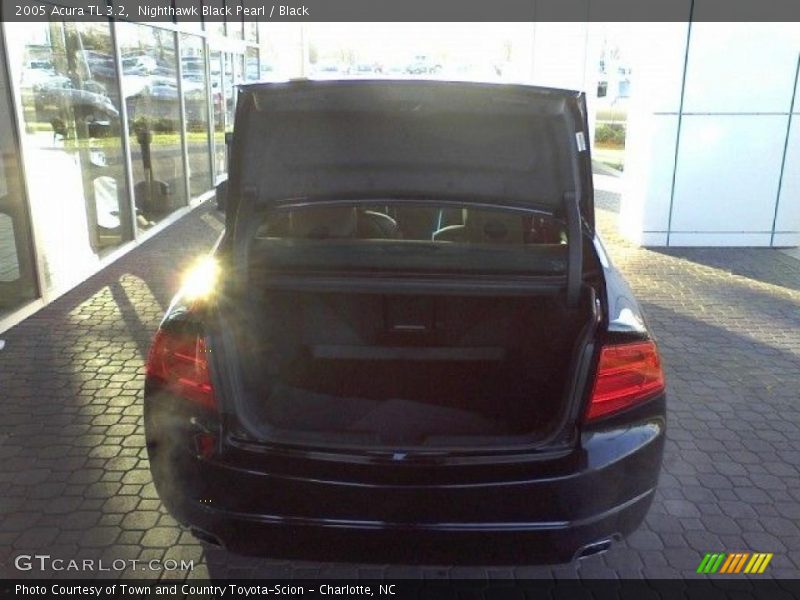 Nighthawk Black Pearl / Black 2005 Acura TL 3.2