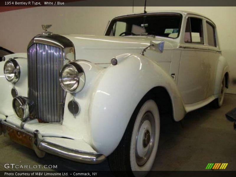 White / Blue 1954 Bentley R Type